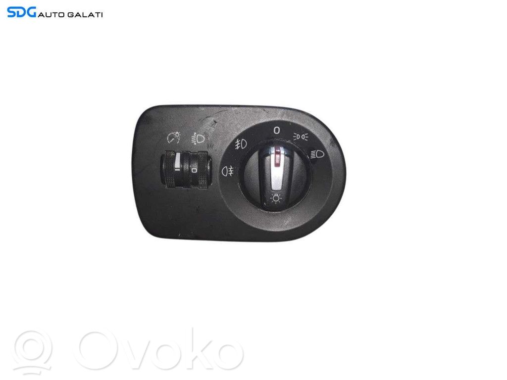 Seat Leon (1P) Interruptor de luz 
