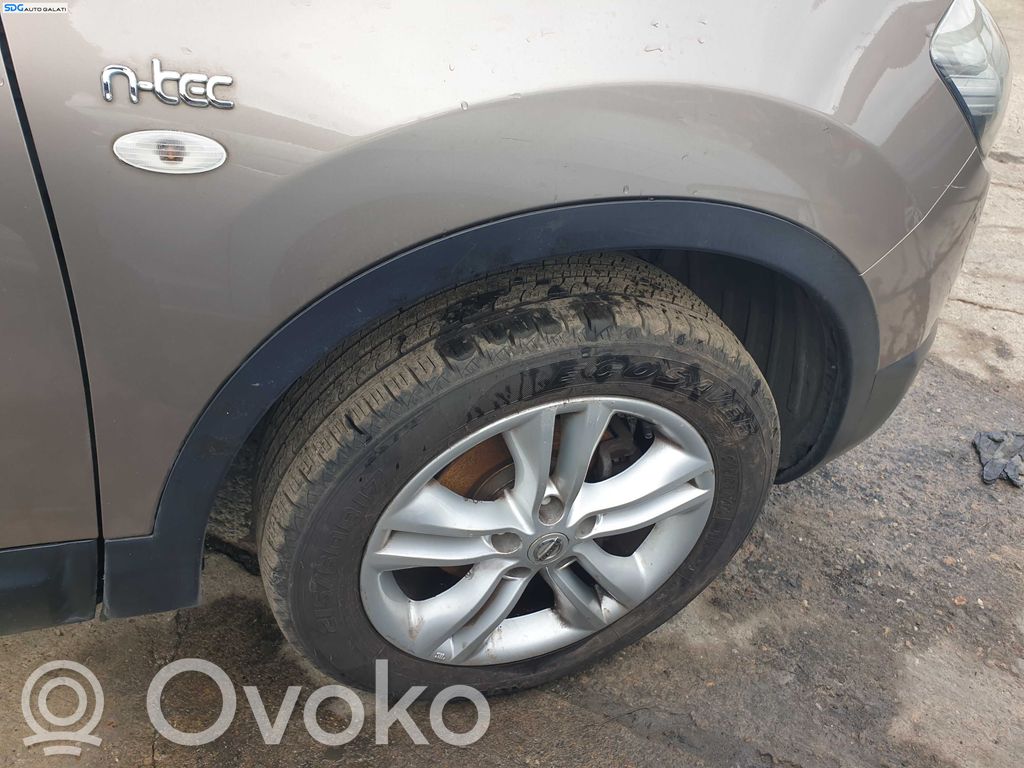 Nissan Qashqai Priekinės arkos apdaila 