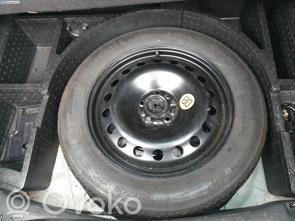 Ford F100 Rueda de repuesto R17 