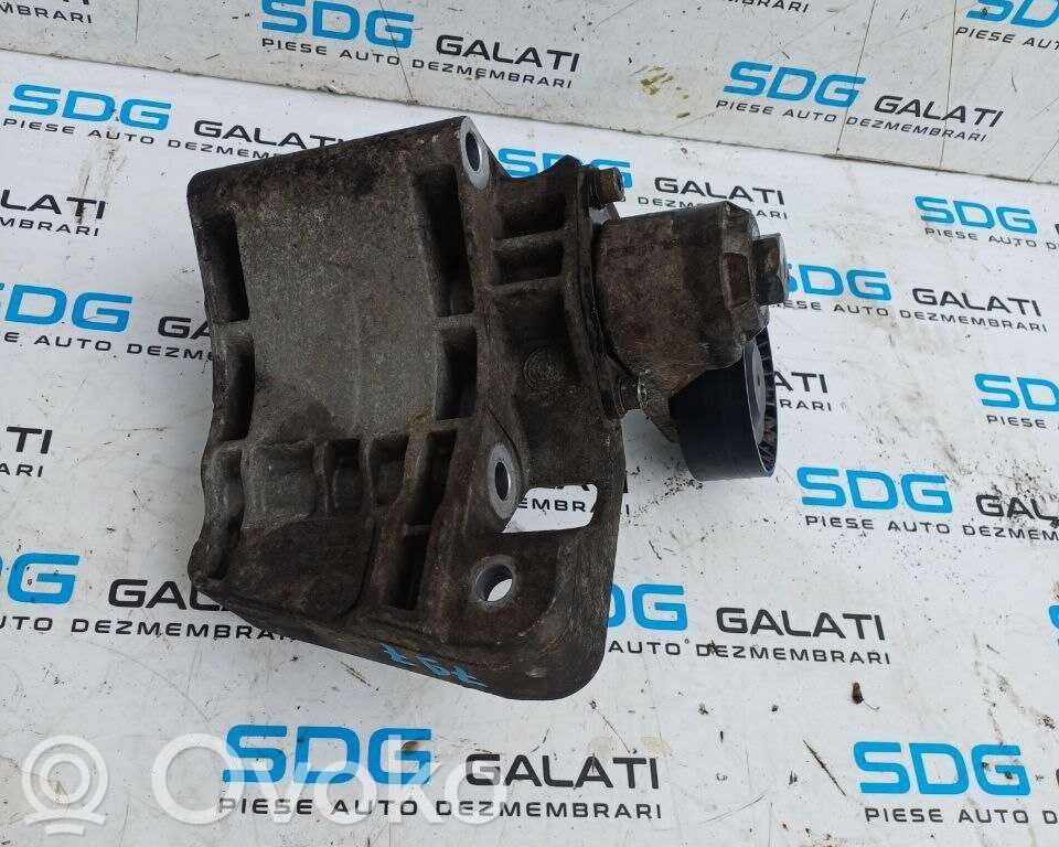 BMW X5 E70 Ohjaustehostimen pumpun kannake