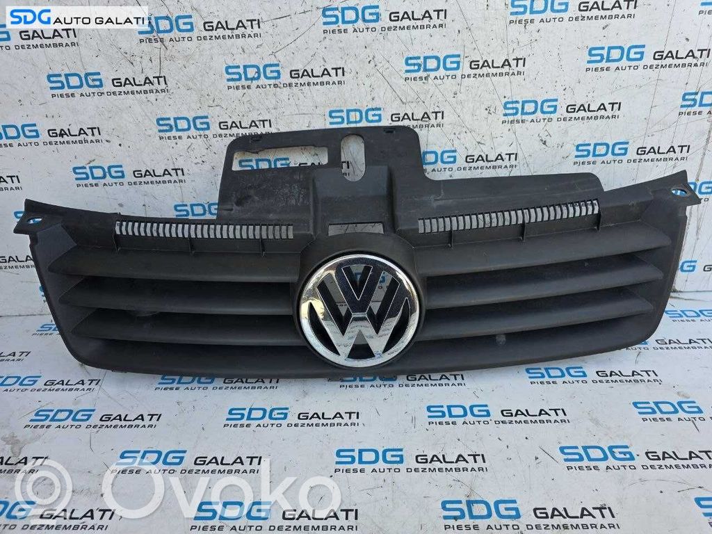 Volkswagen Polo IV 9N3 Grille calandre supérieure de pare-chocs avant