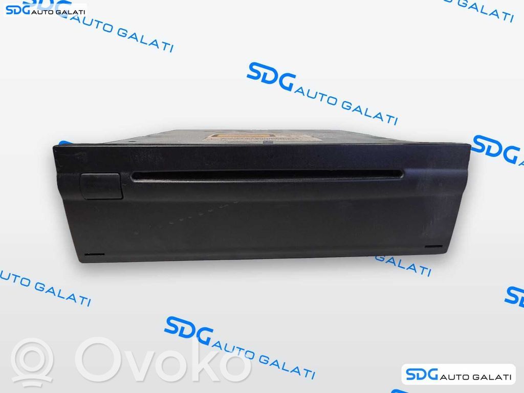 Mercedes-Benz SLK AMG R171 Panel / Radioodtwarzacz CD/DVD/GPS 