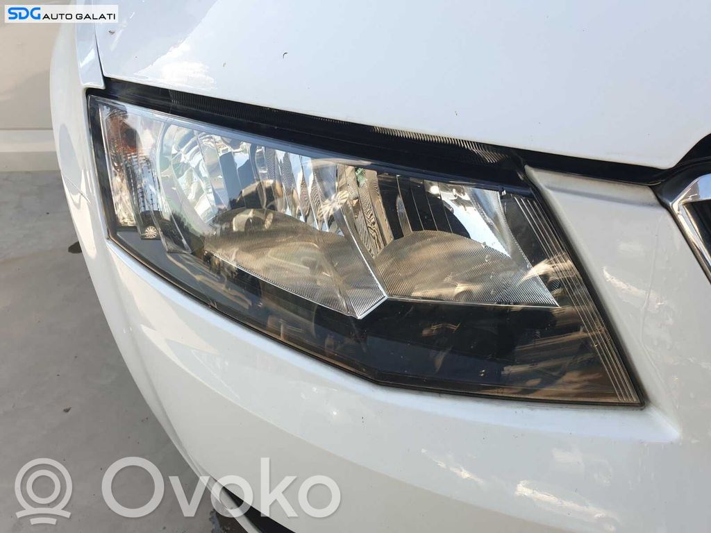 Skoda Octavia Mk3 (5E) Far 