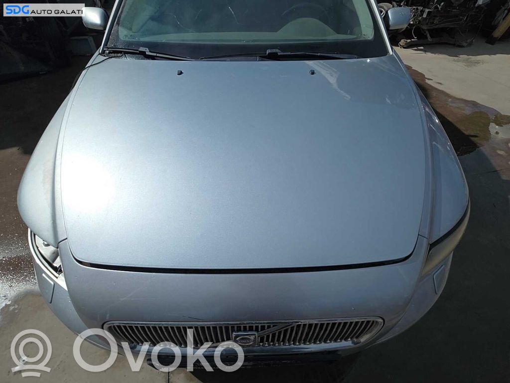 Volvo S40 Капот двигателя