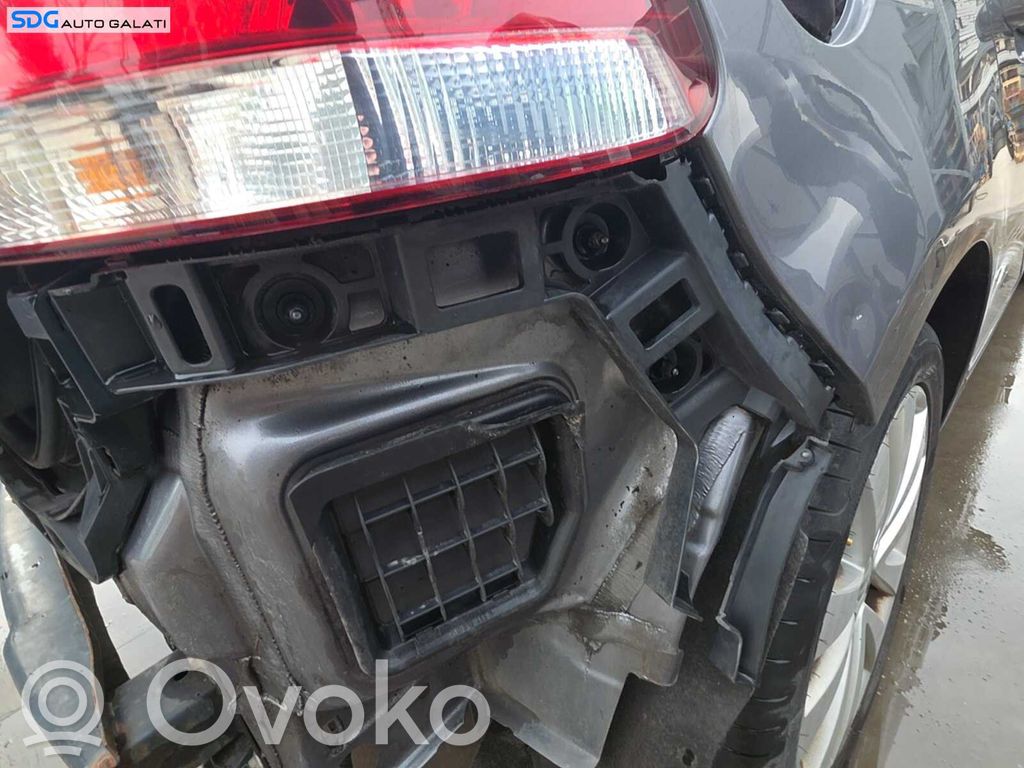 Volkswagen Golf VI Uchwyt / Mocowanie zderzaka tylnego 