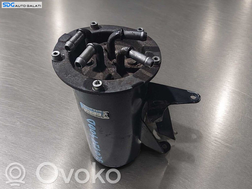 Volkswagen PASSAT B7 Halterung Kraftstofffilter 