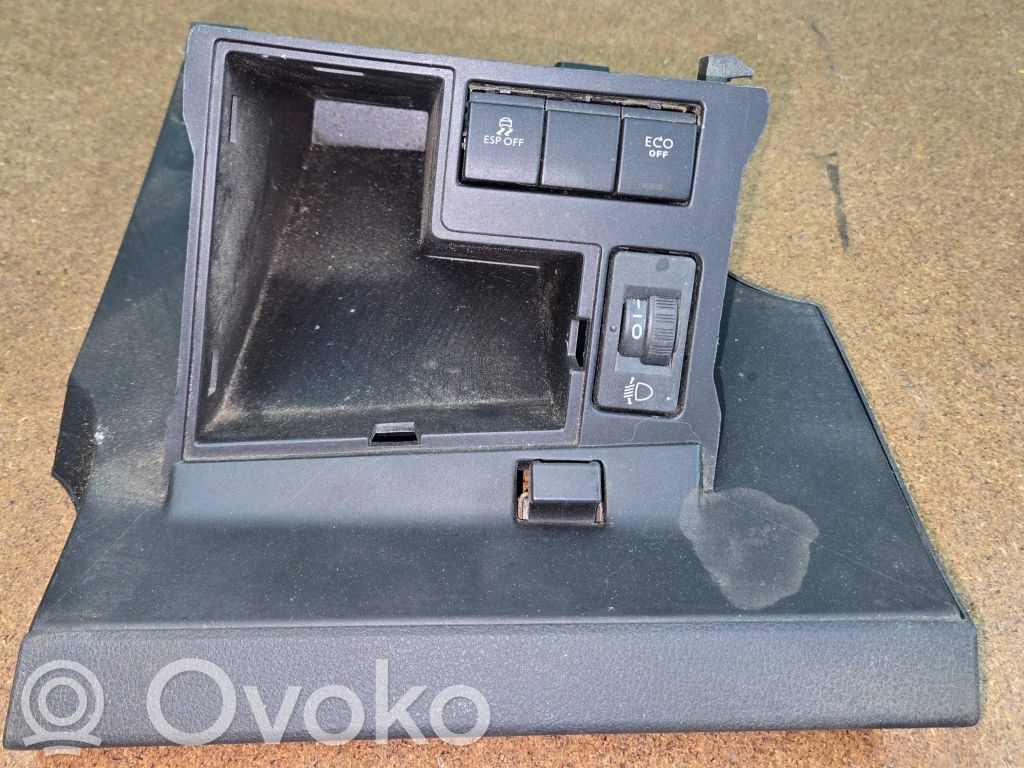 Peugeot 508 Glove box 