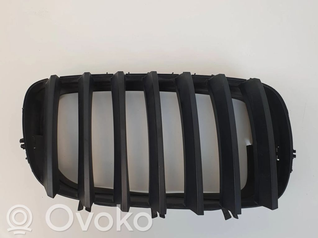 BMW X5 E70 Priekšējais režģis 