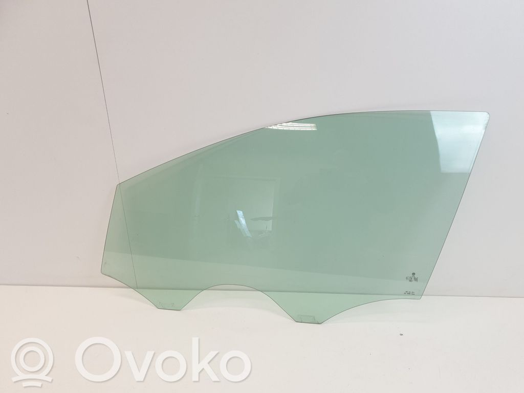Volkswagen Polo V 6R Szyba drzwi przednich 