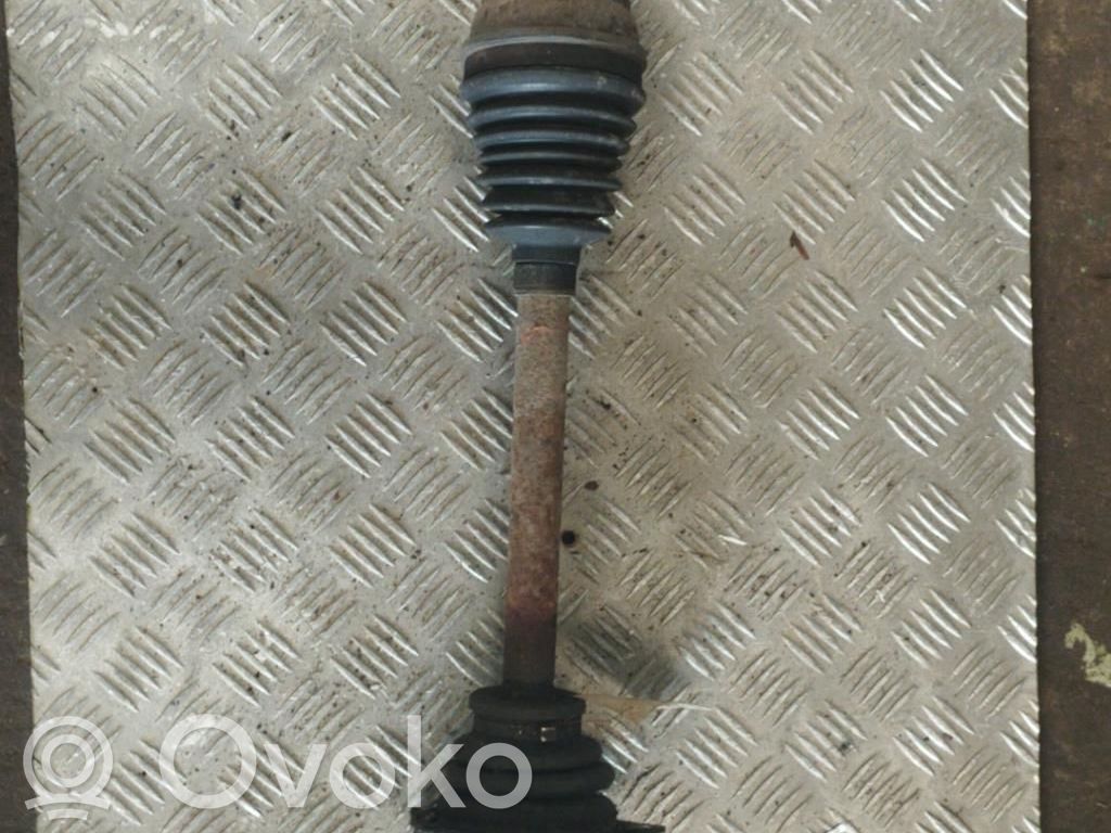 Eje de transmisión delantero   401T