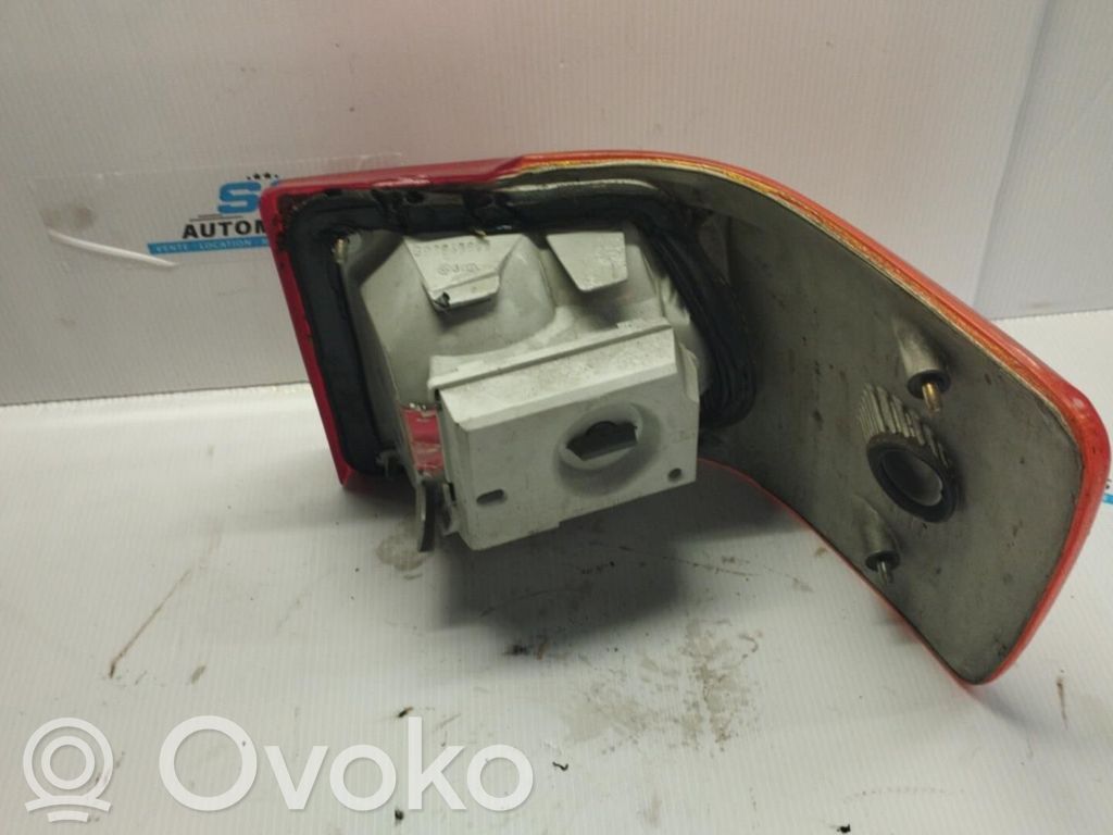 Audi 80 90 B3 Takaluukun takavalot 