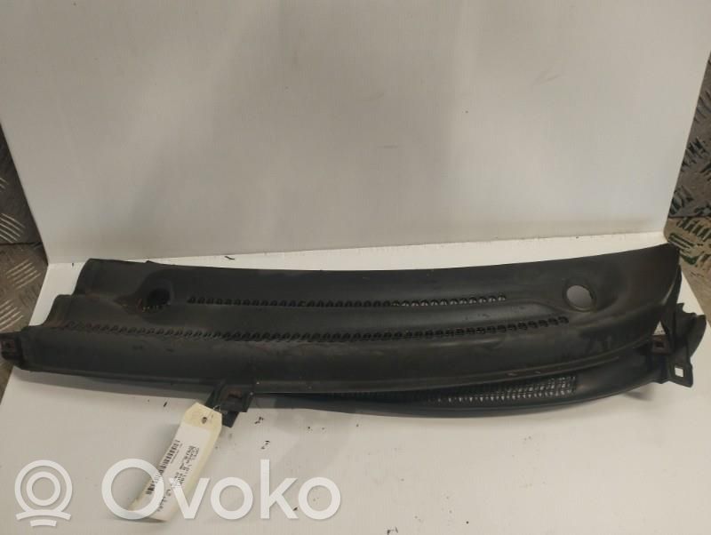 Opel Corsa B Moldura del limpia 