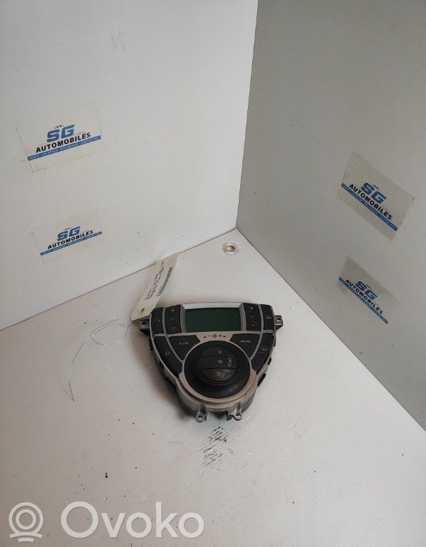 Peugeot 807 Climate control unit 