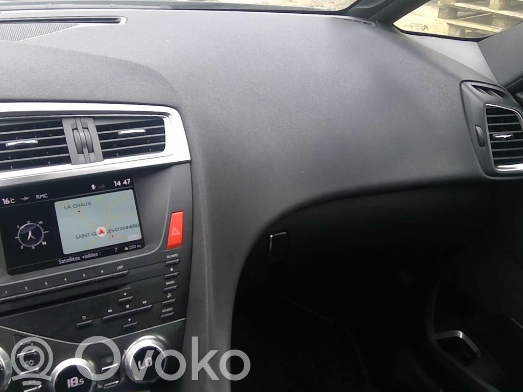 Citroen DS5 Kojelauta 