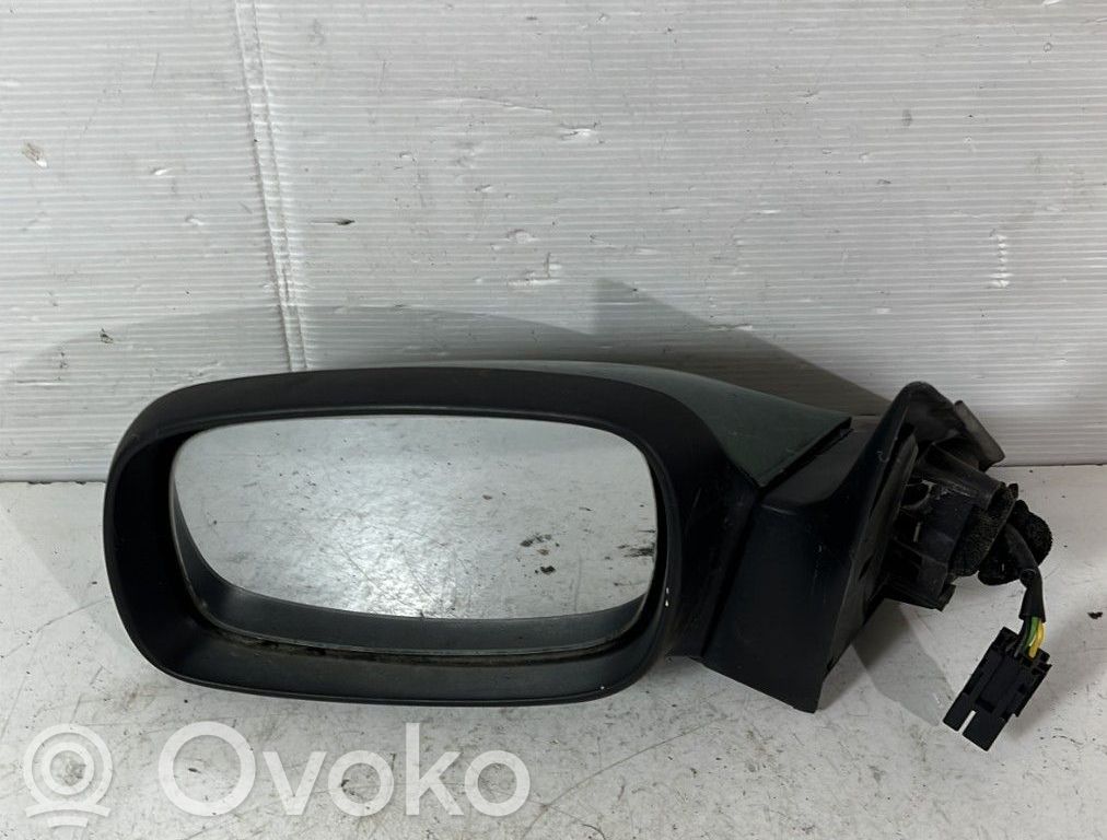 Opel Astra F Manualne lusterko boczne drzwi przednich 