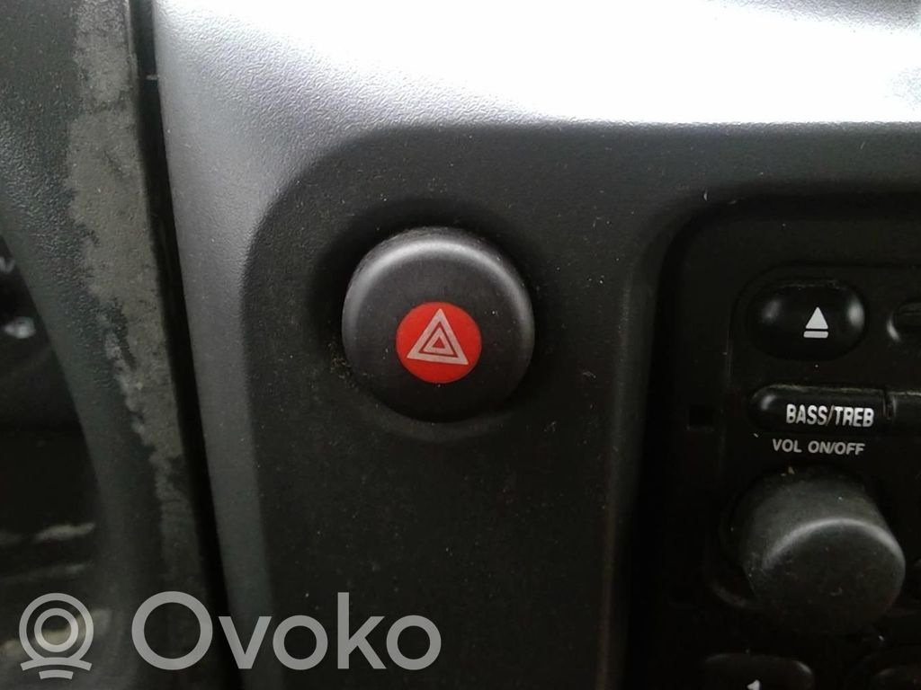 Hazard light switch   1036554
