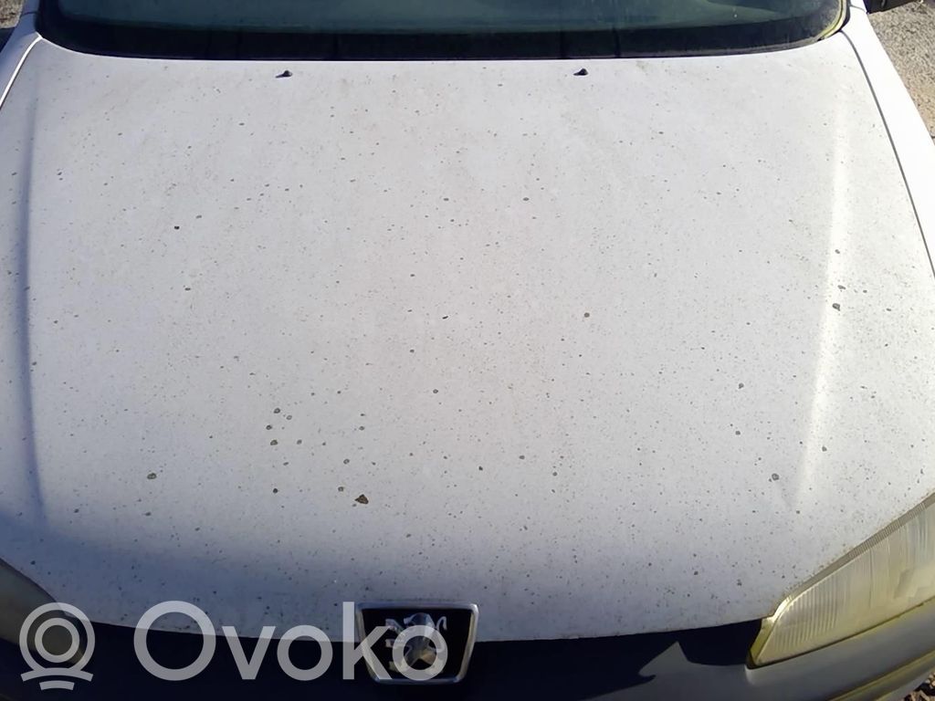 Peugeot 106 Pokrywa przednia / Maska silnika 