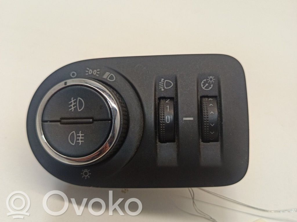 Opel Meriva B Interruptor de luz 