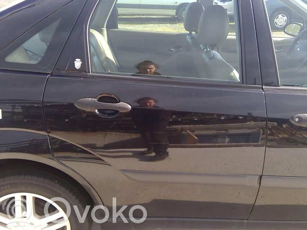 Ford Focus Galinės durys 