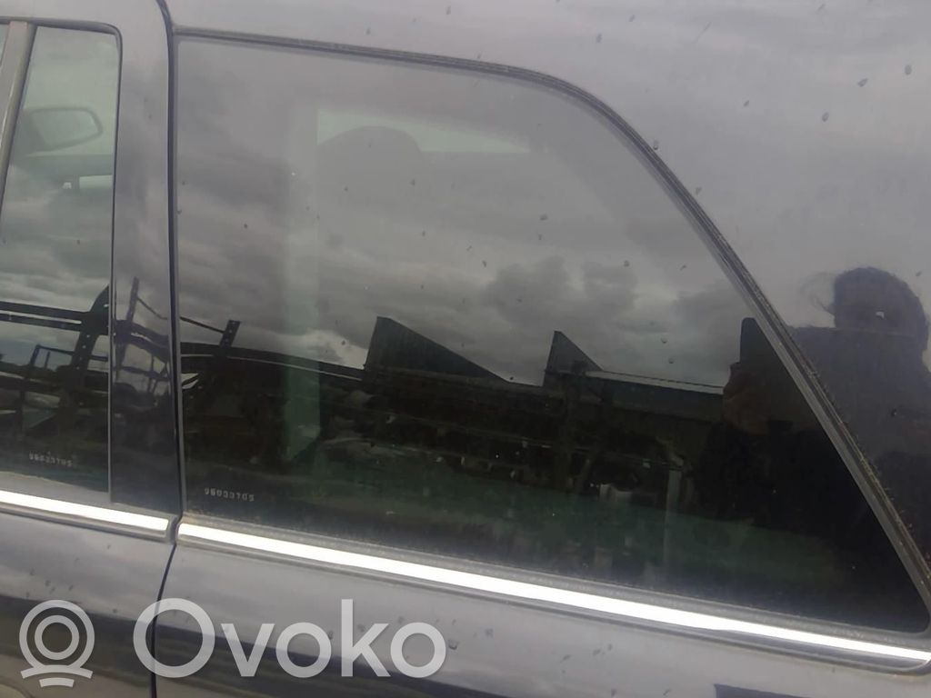 Opel Zafira B Geam lateral spate 