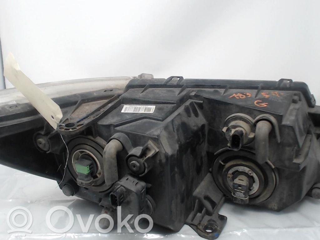 Dodge Journey Phare frontale 