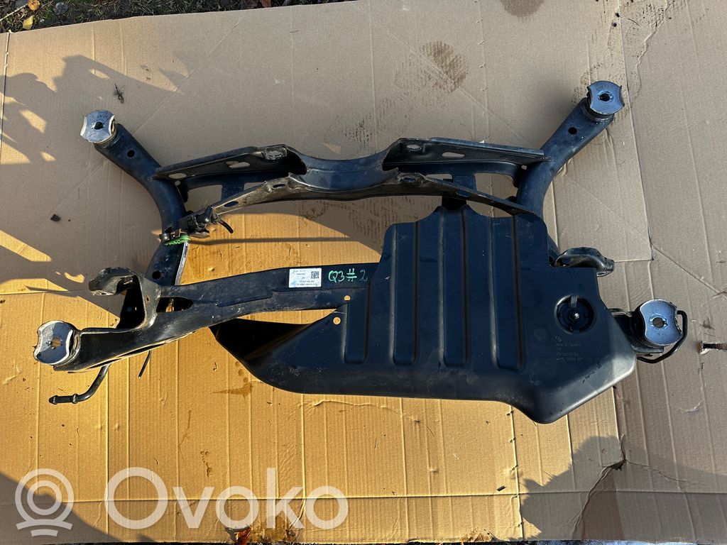 Audi Q3 F3 Bastidor trasero 