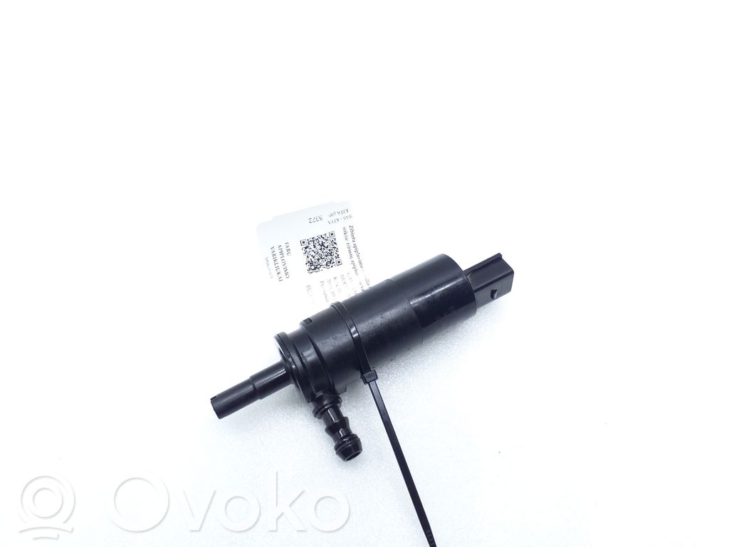 BMW 5 E60 E61 Headlight washer pump 
