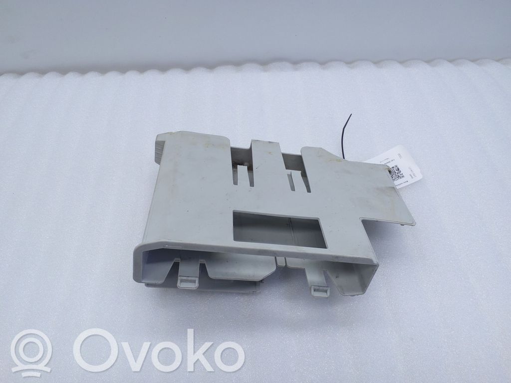 BMW 2 F45 Other engine bay part 