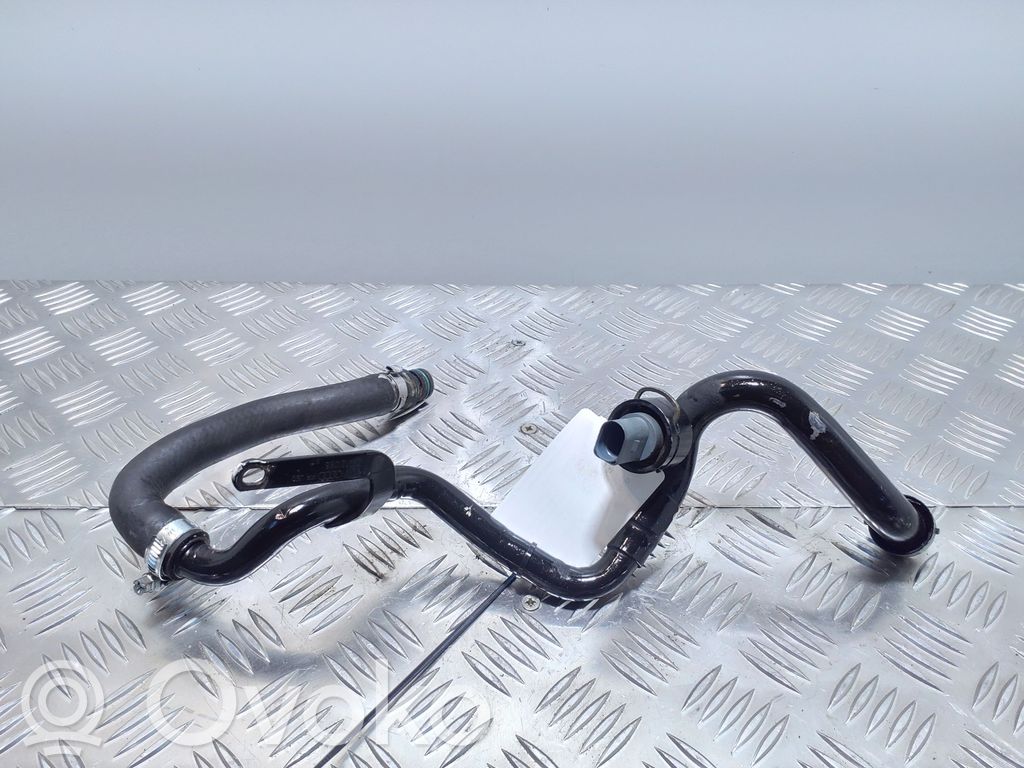 Audi Q7 4L Engine coolant pipe/hose 