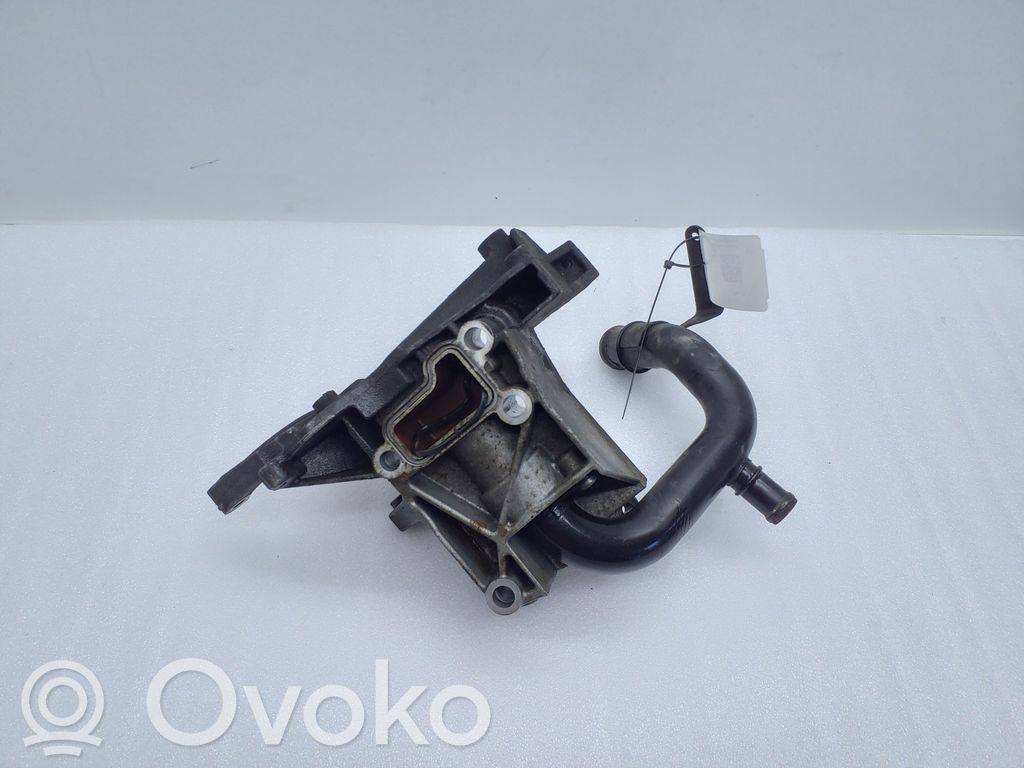 Audi Q7 4L Power steering pump mounting bracket 