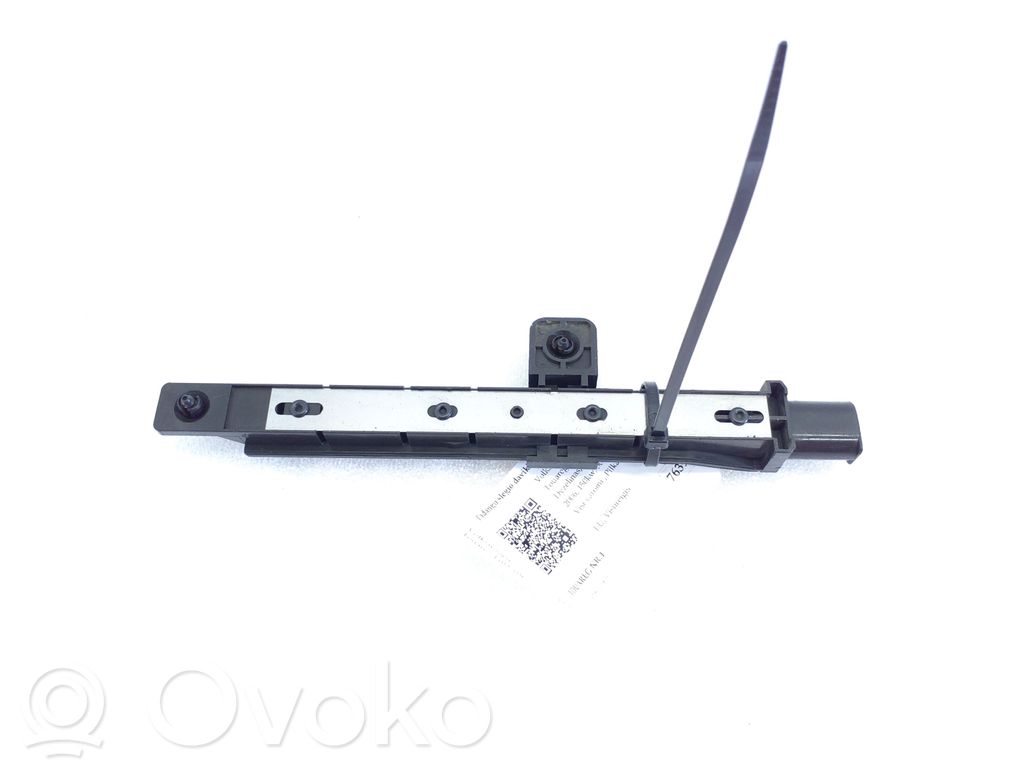 Volkswagen Touareg I Tire pressure sensor 