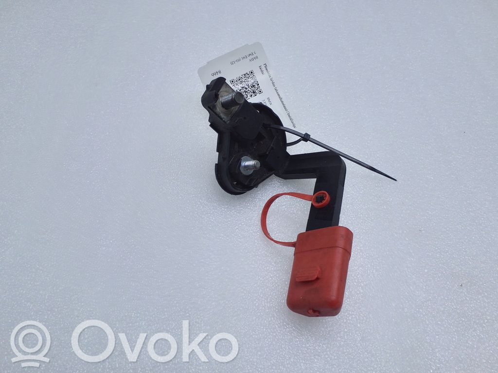 BMW 3 E90 E91 Positive cable (battery) 