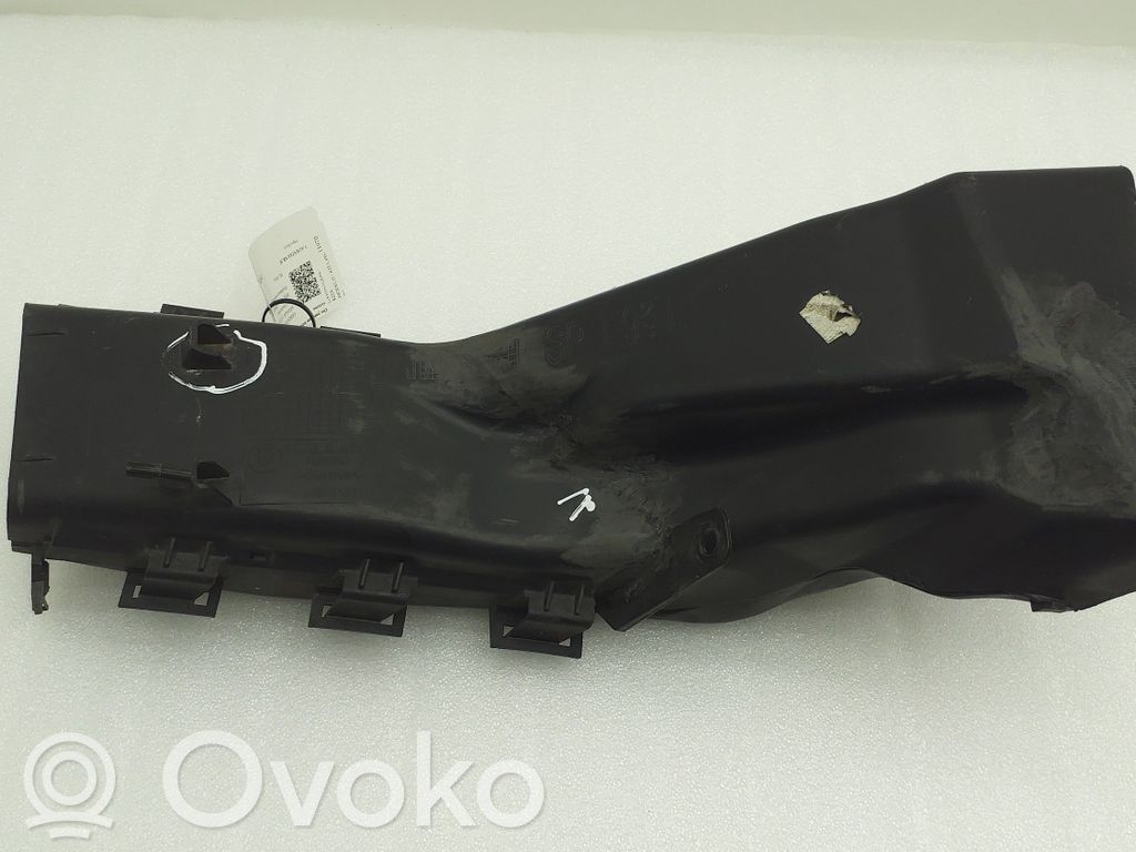 BMW 3 E90 E91 Oro paėmimo kanalo detalė (-ės) 