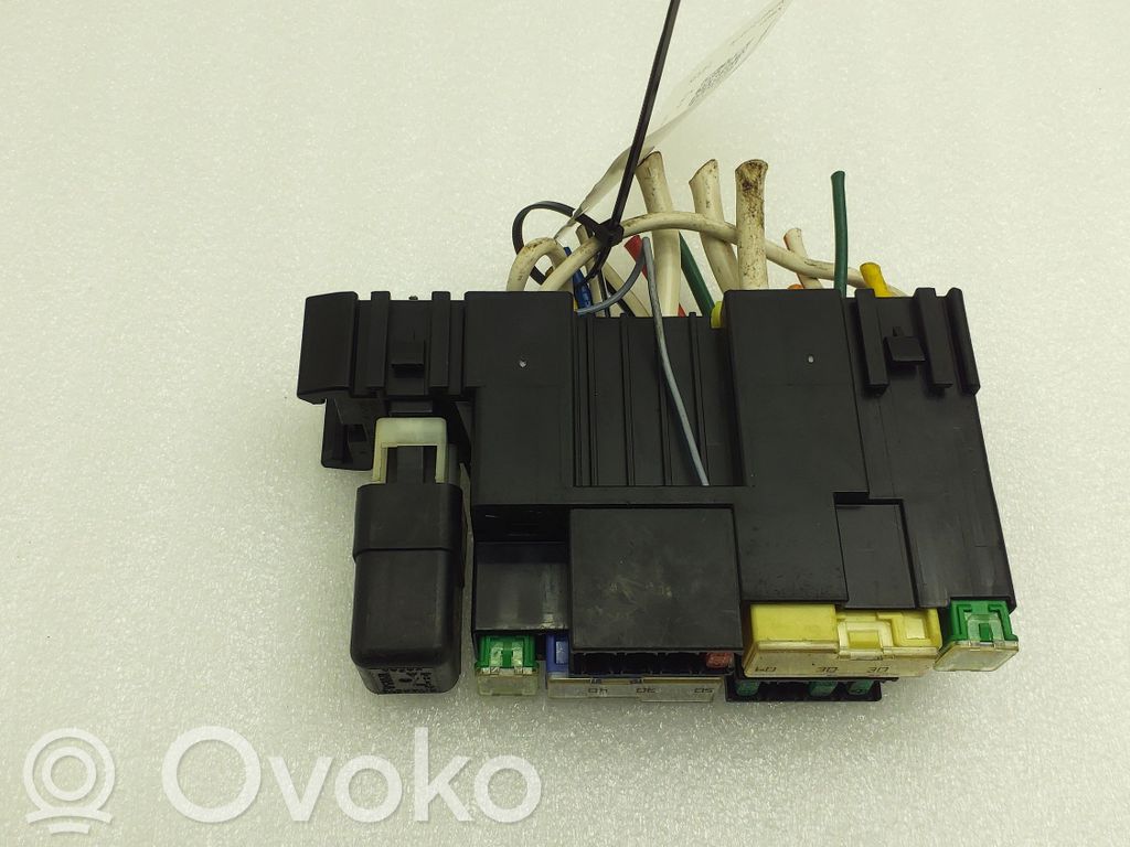 Nissan Qashqai+2 Fuse module 
