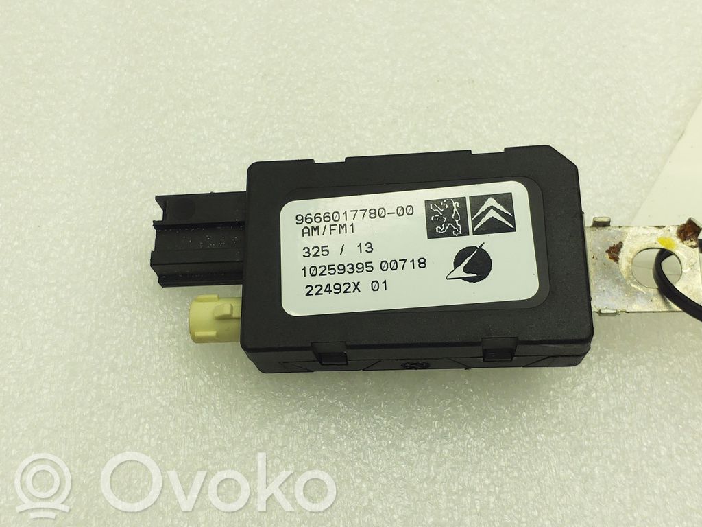 Citroen DS4 Antenos stiprintuvas 
