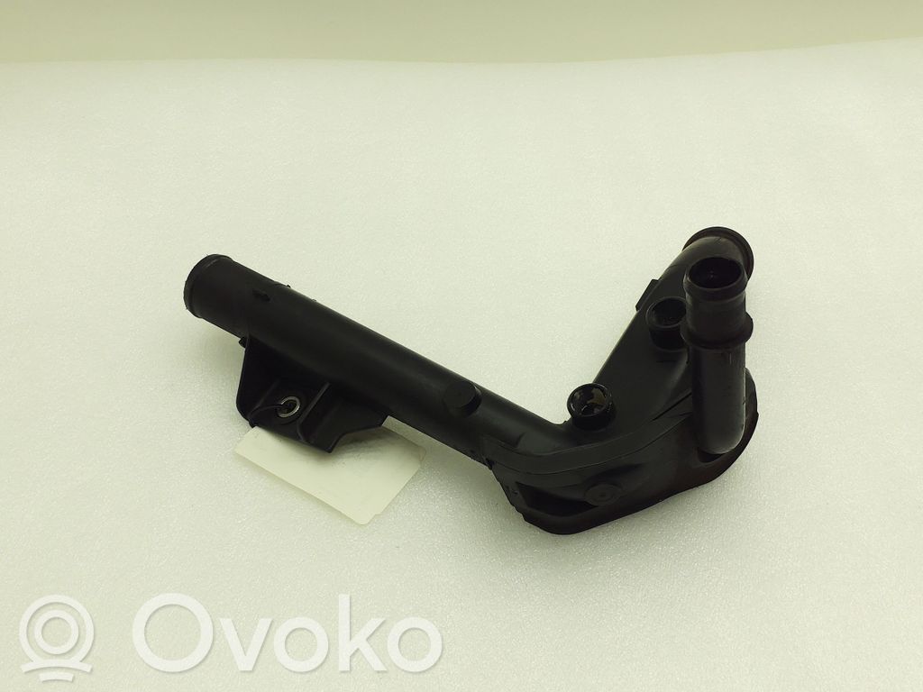 Nissan Qashqai+2 Engine coolant pipe/hose 