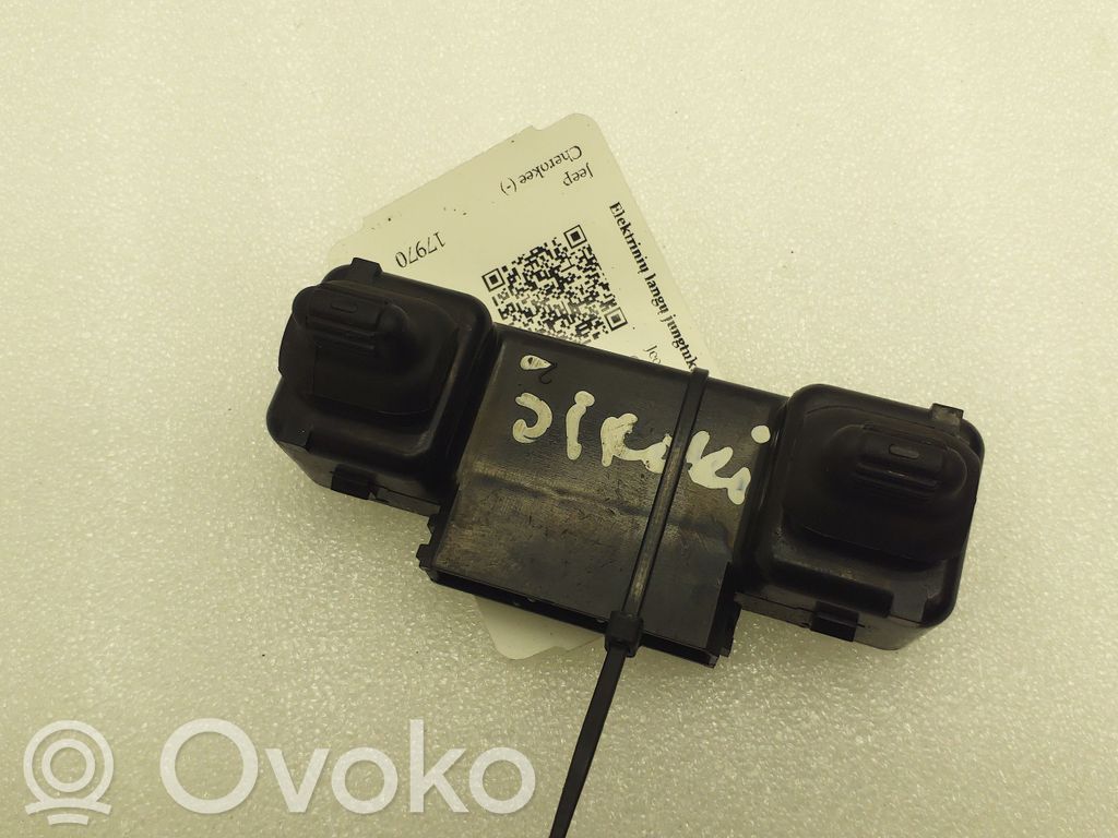 Jeep Cherokee III KJ Electric window control switch 