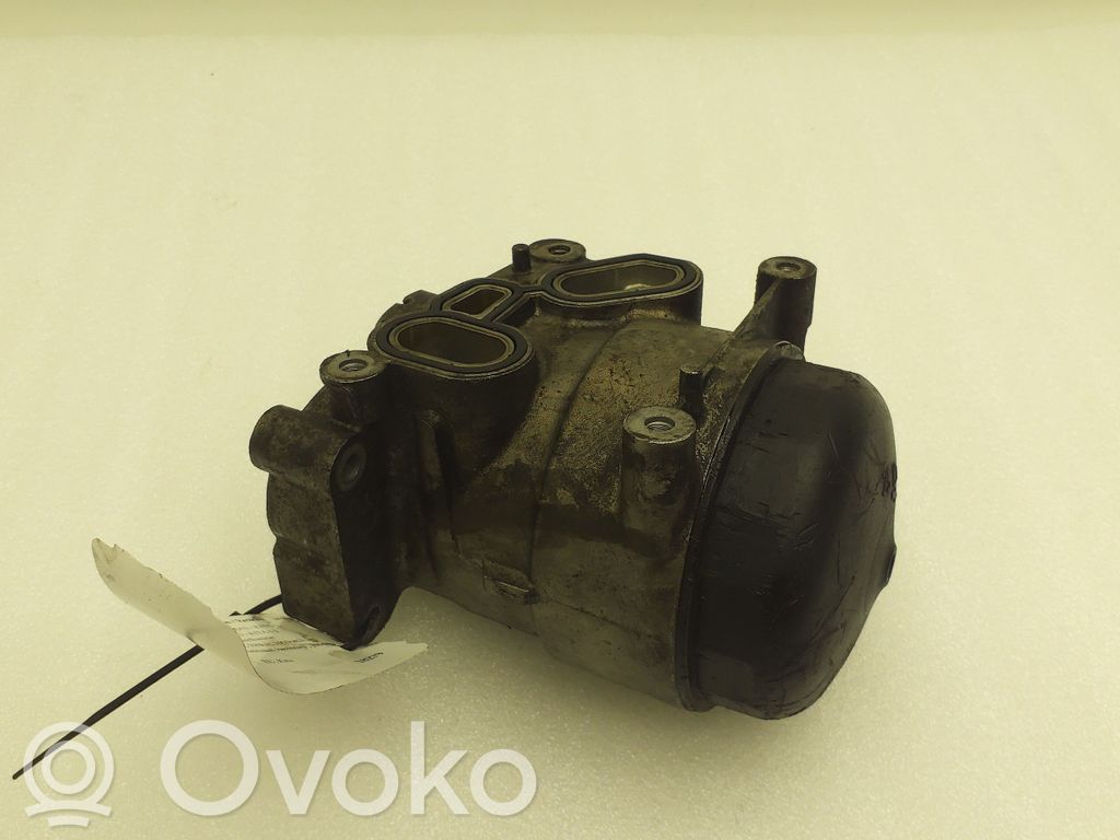 BMW 5 E39 Oil filter mounting bracket 
