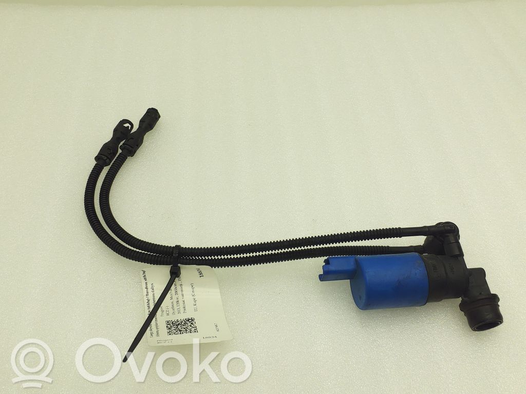 Peugeot RCZ Windscreen/windshield washer pump 