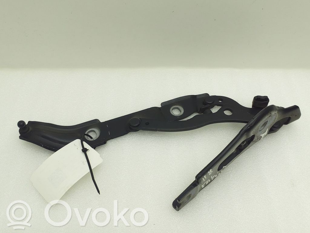 BMW 1 E82 E88 Tailgate/trunk/boot hinge 