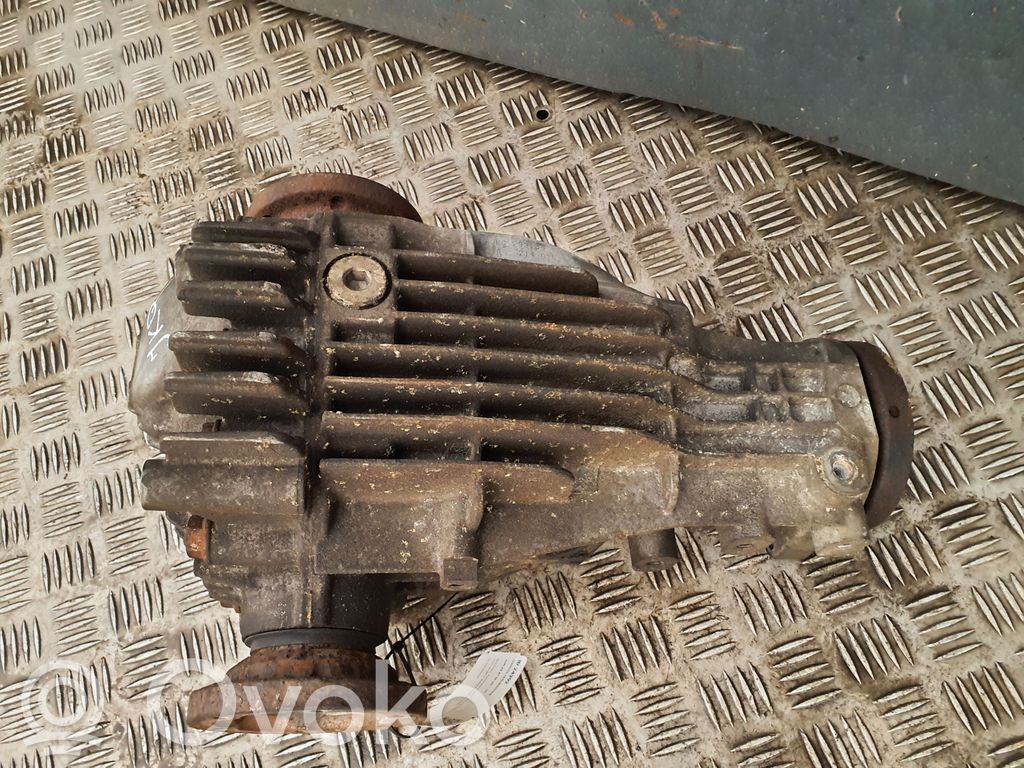 Audi A5 8T 8F Tylny mechanizm różnicowy 