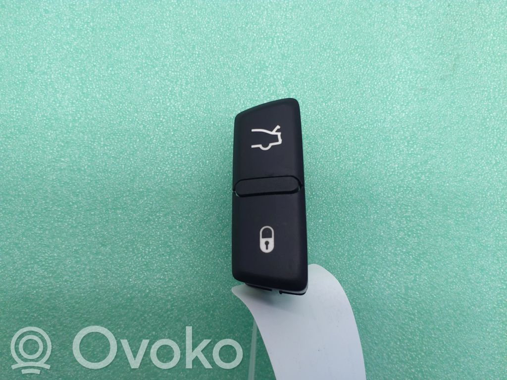Maserati Levante Botón interruptor de maletero abierto 