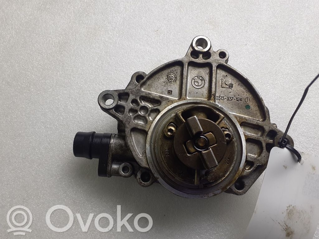 BMW 3 E90 E91 Vacuum pump 