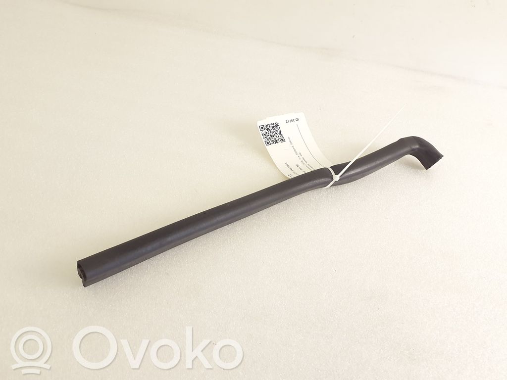 BMW 3 E90 E91 Engine compartment rubber 