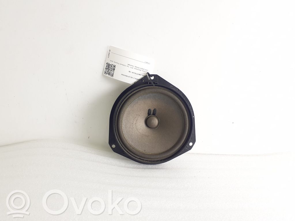 Alfa Romeo Giulietta Front door speaker 
