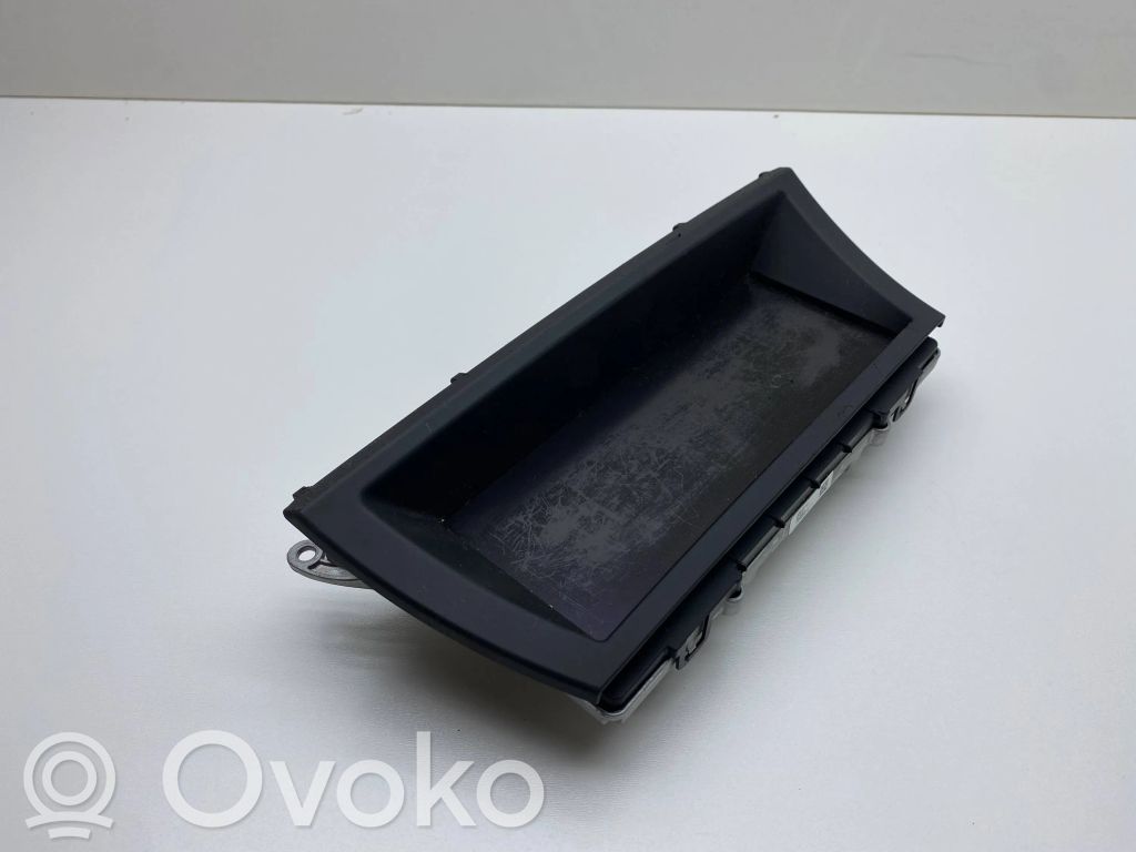 Screen/display/small screen   9232896,2418125,241812501