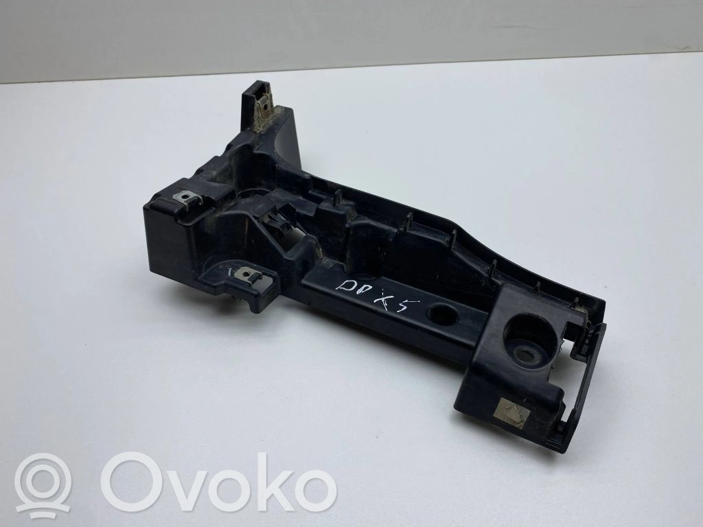 BMW X5 E70 Rear bumper mounting bracket 