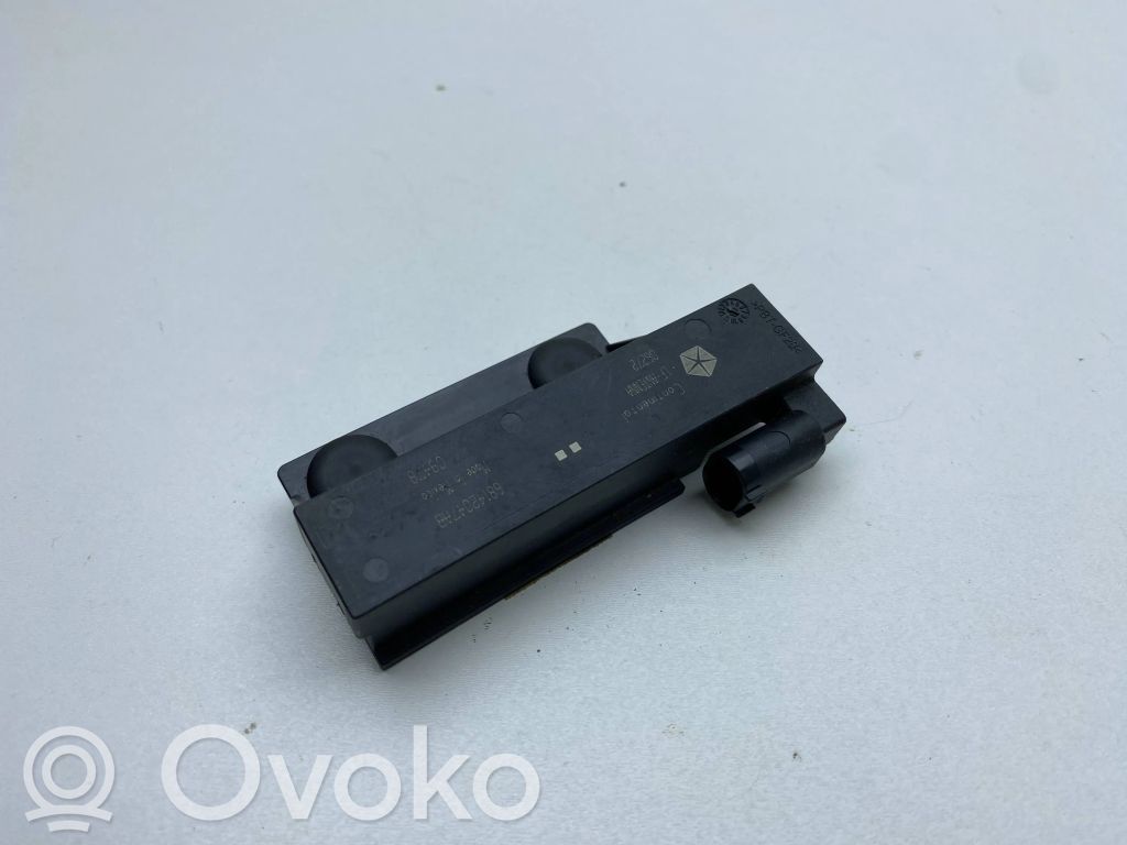 Dodge Charger Antenos stiprintuvas 