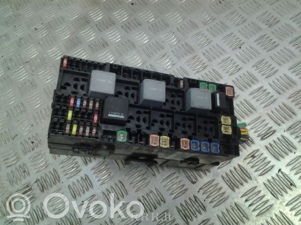 Saugiklių blokas   EK2T14401FLE