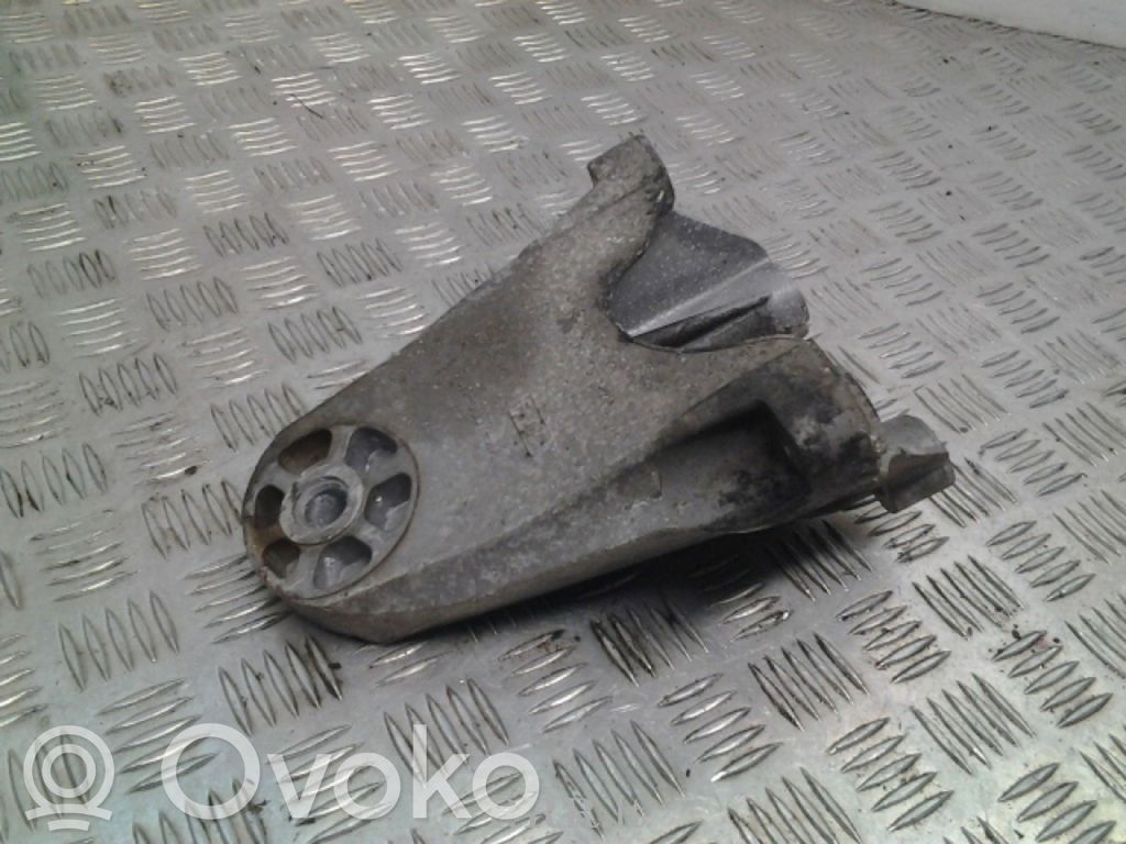 Ford Transit Engine mounting bracket 